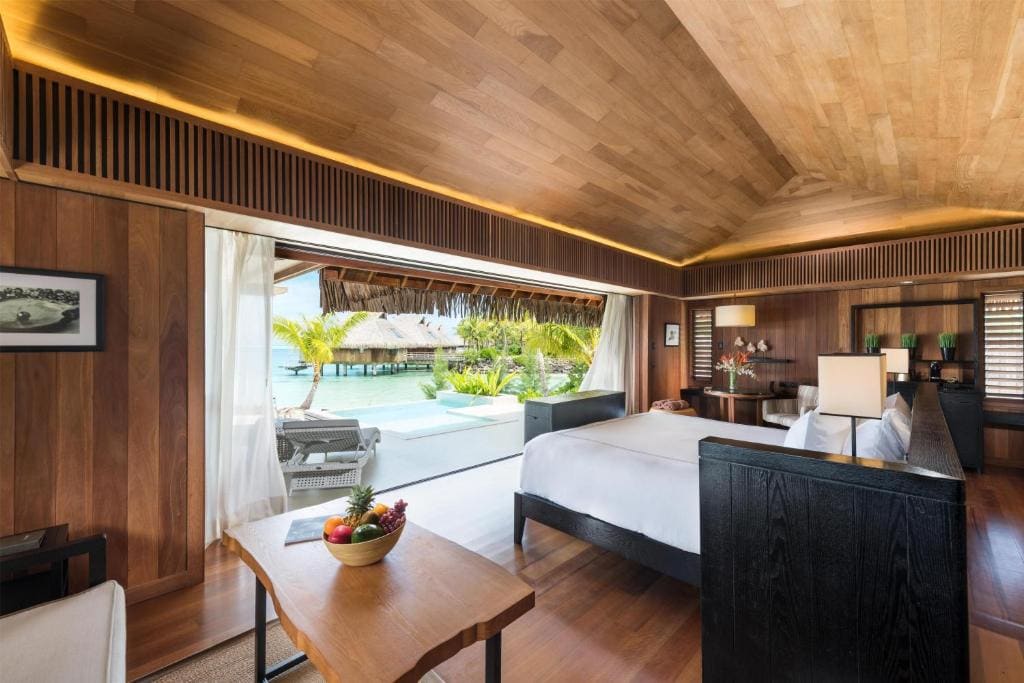 King Beach Pool Villa room - Image 1