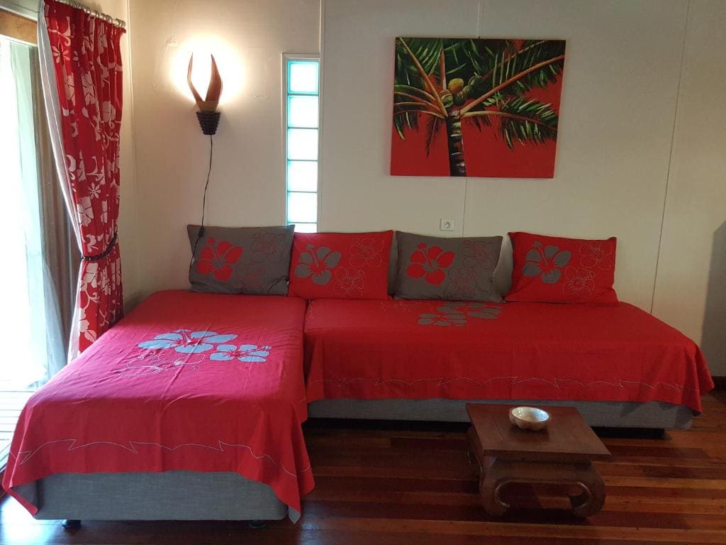 Suite with Garden View room - Image 2