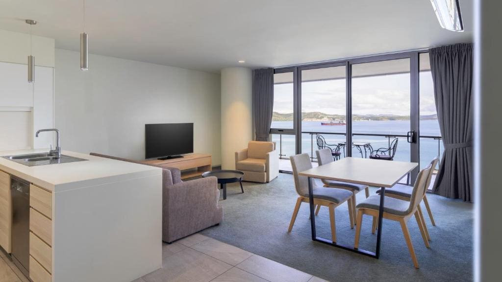 One-Bedroom Standard Apartment - Non-Smoking room - Image 1