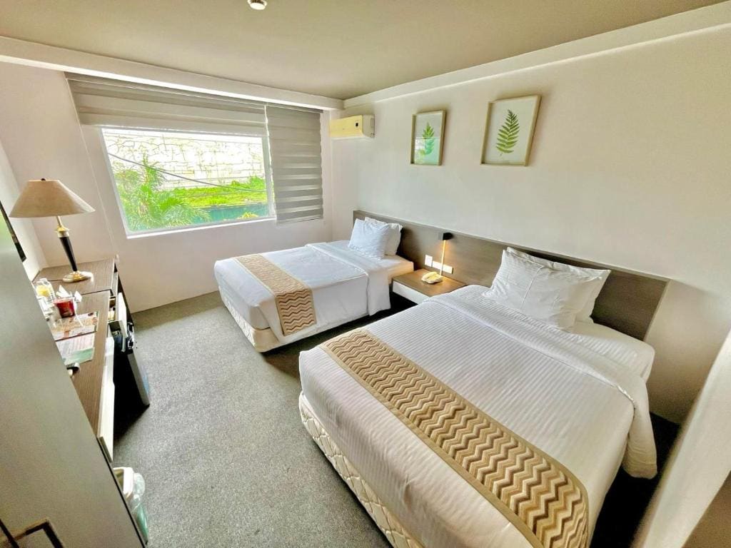 Superior King Room room - Image 2