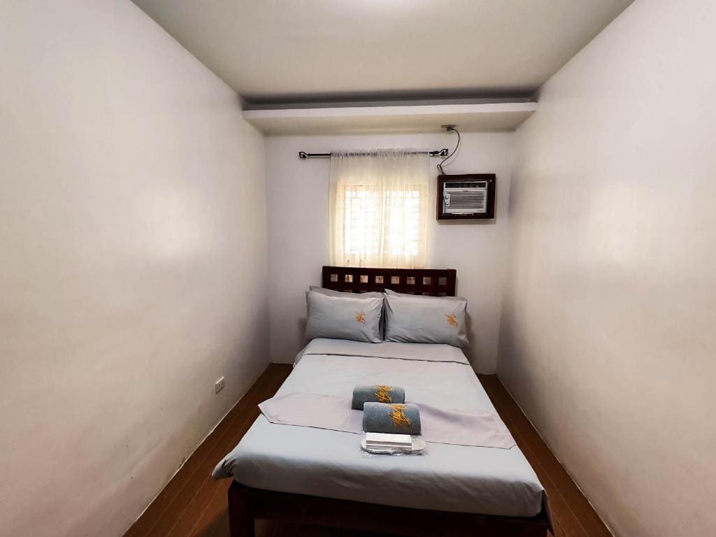 Deluxe King Room room - Image 3