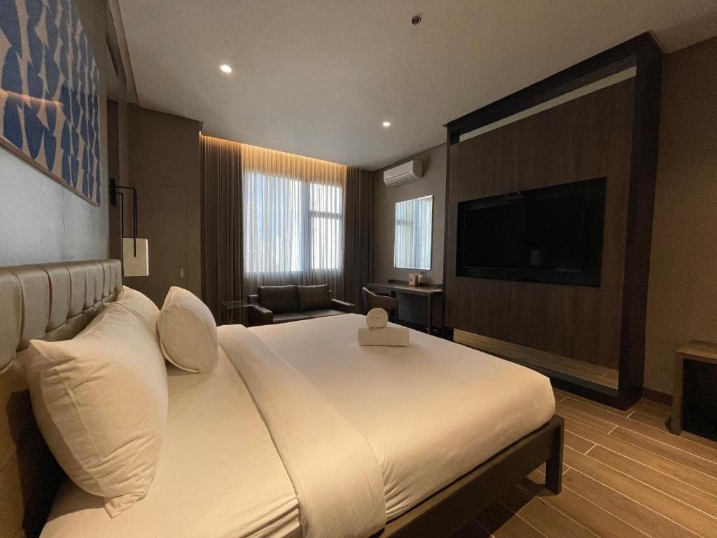 Deluxe Room room - Image 3