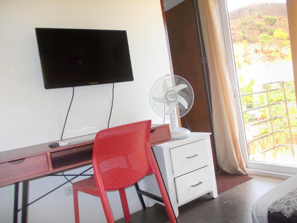 Triple Room with Balcony room - Image 3