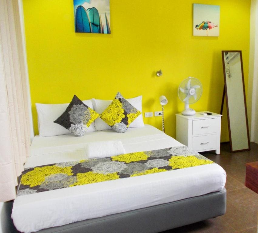 Deluxe Double Room with Balcony room - Image 1