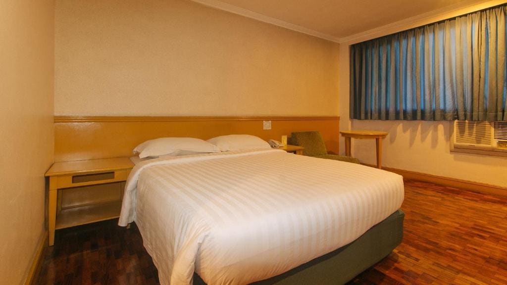 Deluxe Twin Room room - Image 2