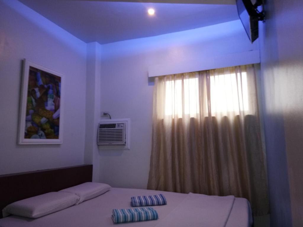 Double Room with Fan room - Image 3