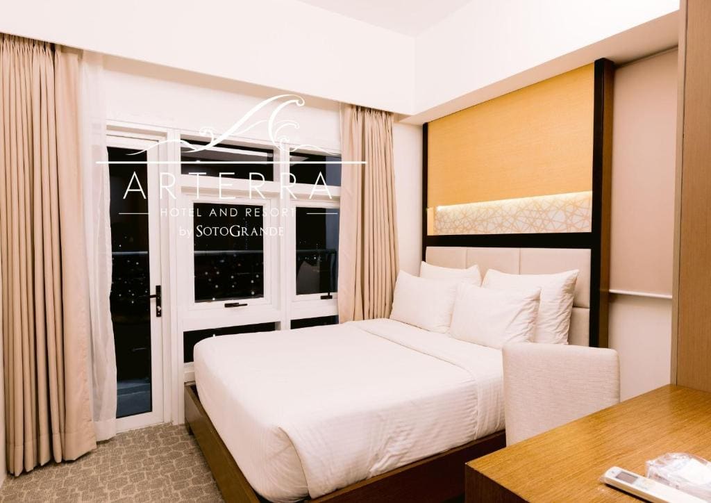 Two-Bedroom Suite room - Image 2