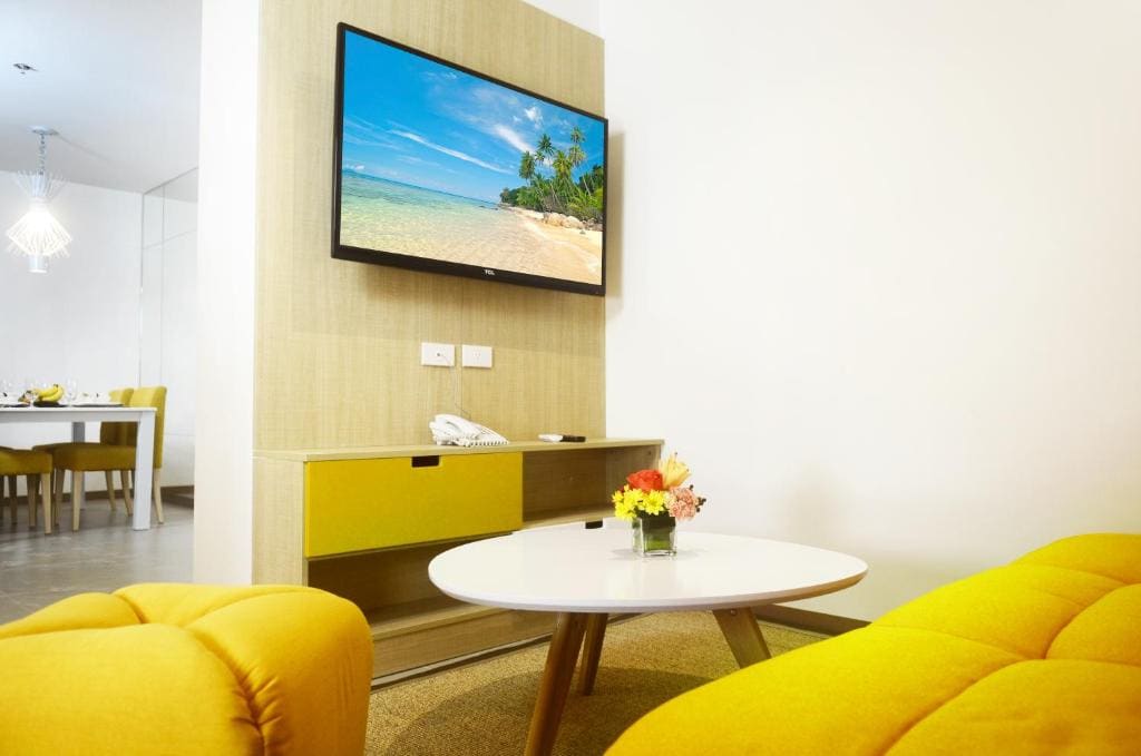 Three-Bedroom Suite room - Image 2