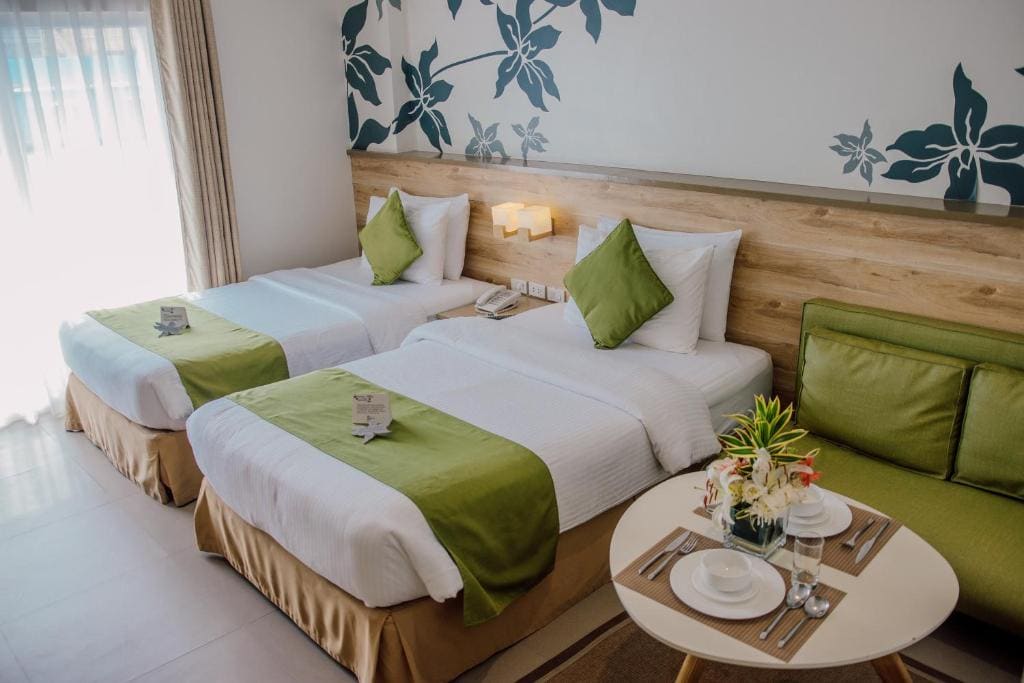 Deluxe Room with Kitchen room - Image 2