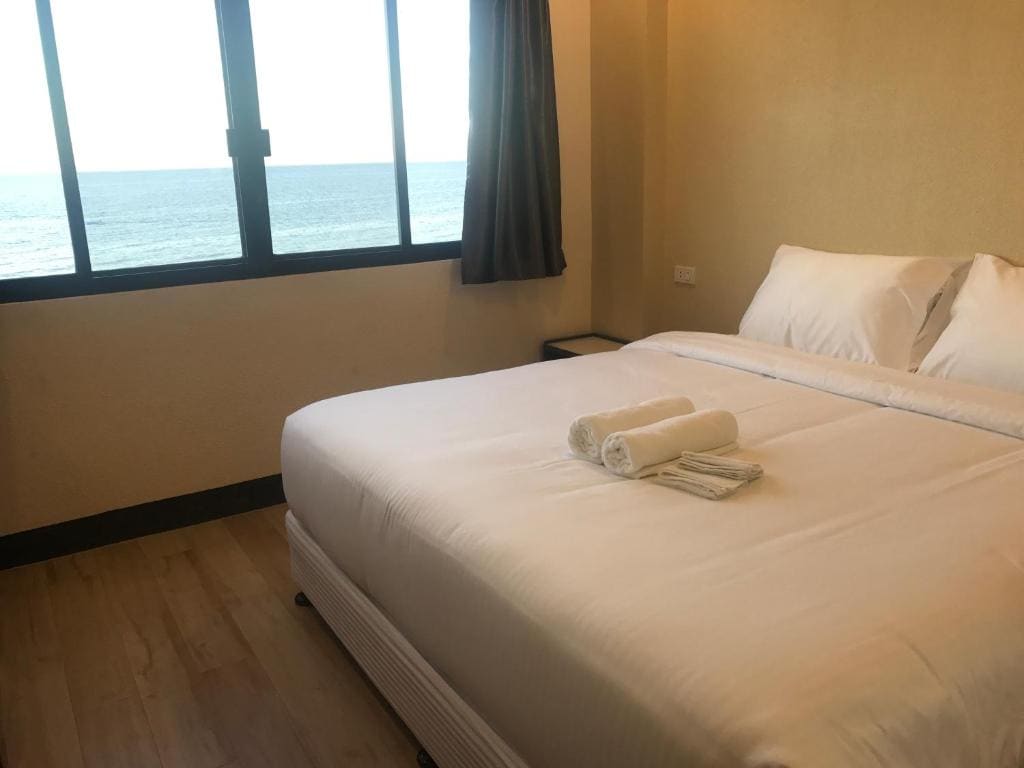 King Room with Sea View room - Image 1