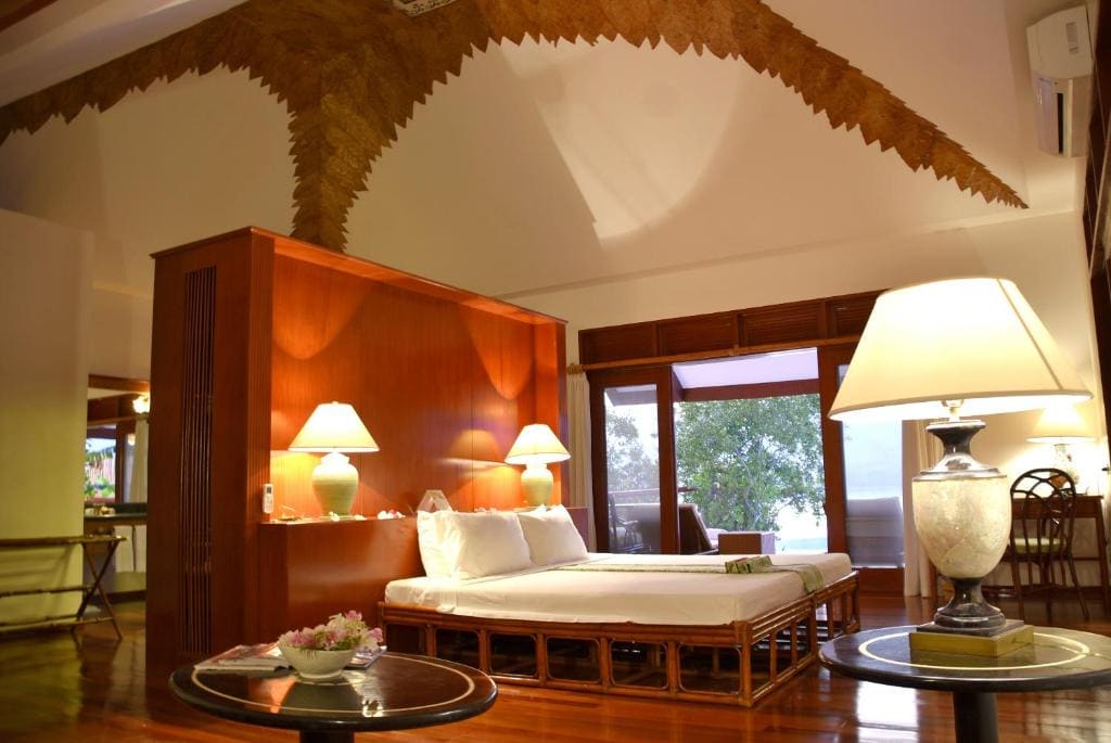 Villa with Private Pool room - Image 1