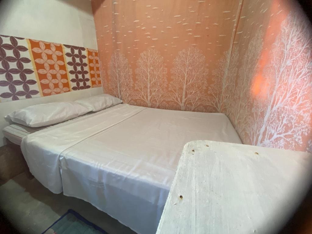 Budget Single Room room - Image 2
