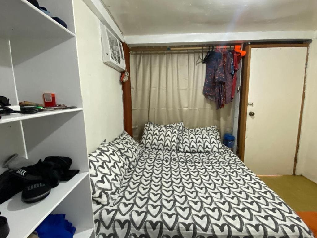 Double Room with Balcony room - Image 3