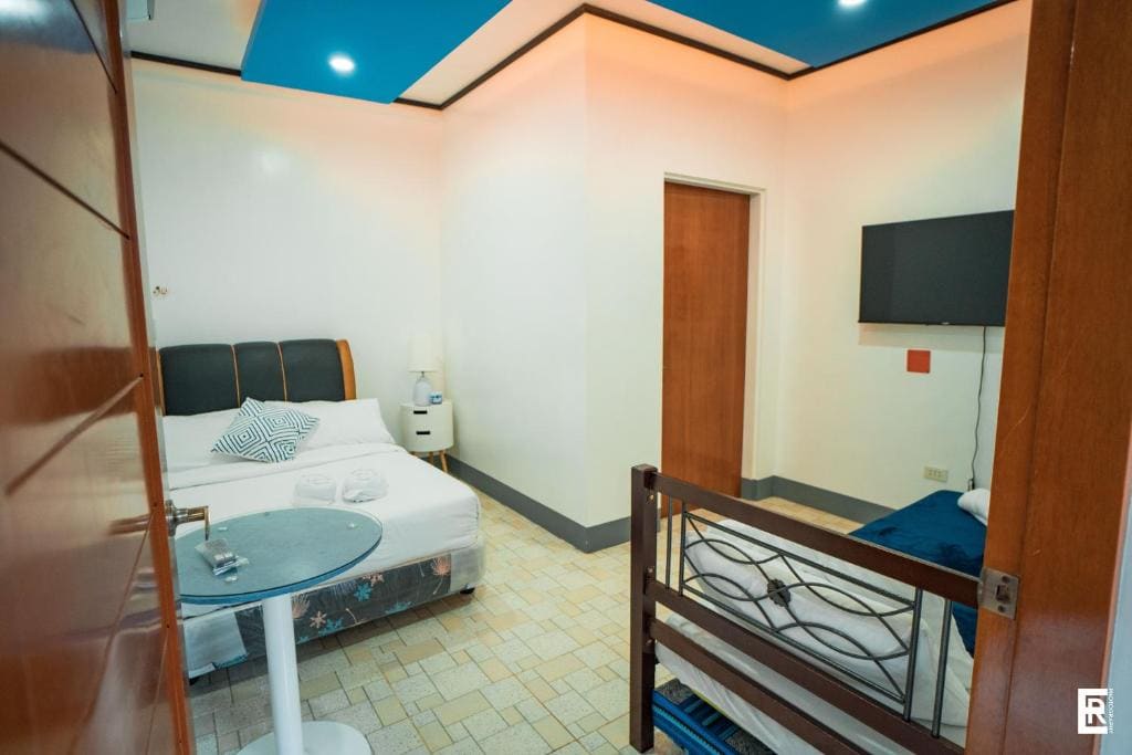 Triple Room - Disability Access room - Image 3