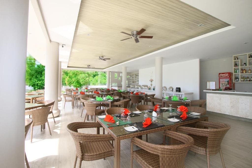 Pool Access Villas room - Image 2