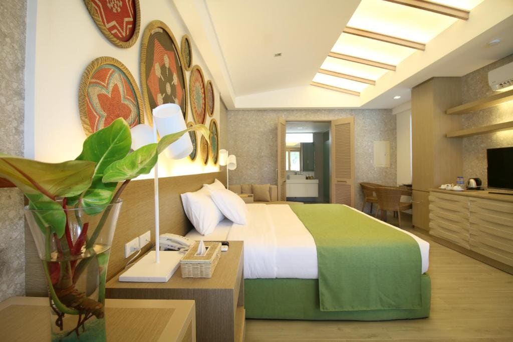 Deluxe Twin Room room - Image 2