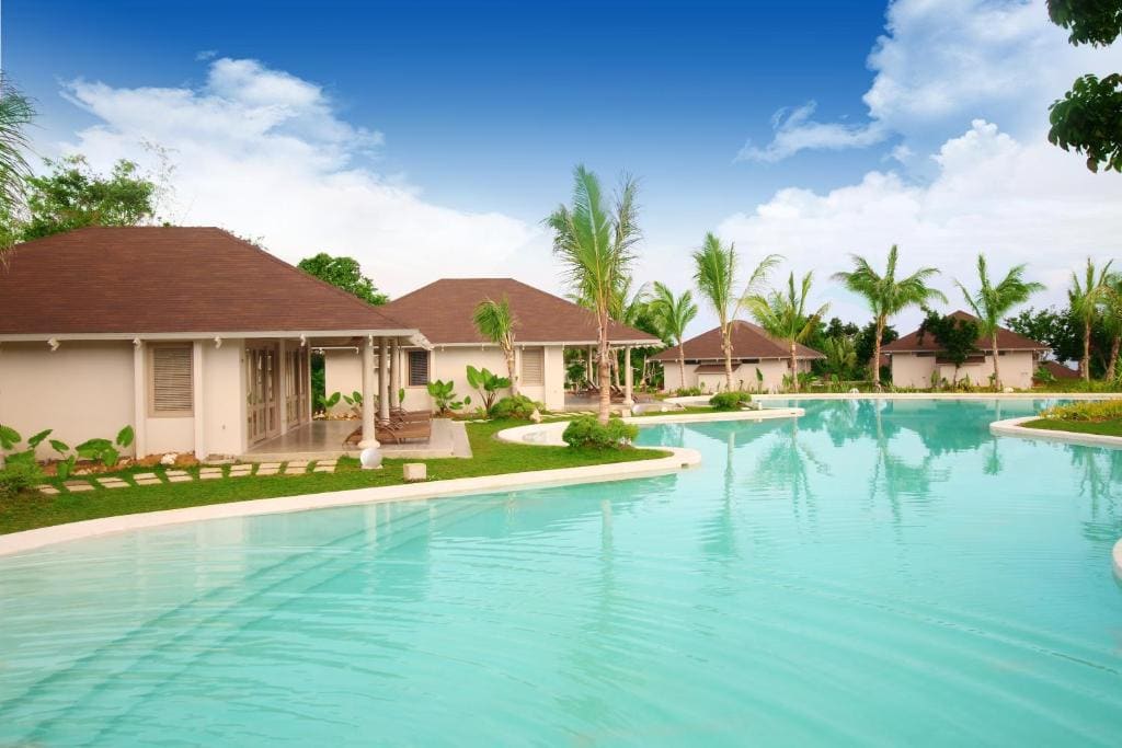 Pool Access Villas room - Image 3