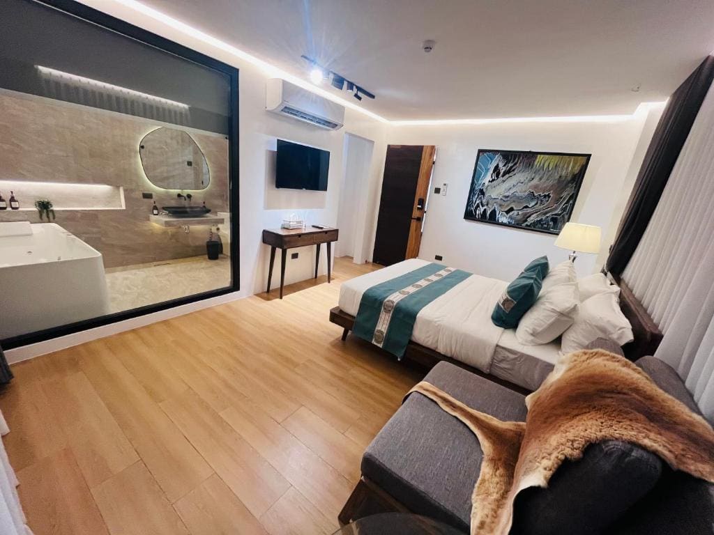 Executive Suite room - Image 2