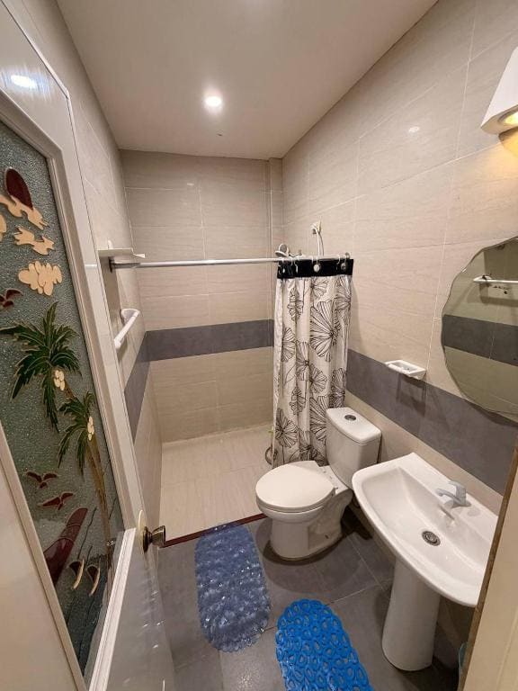 Deluxe Double or Twin Room with Balcony room - Image 2