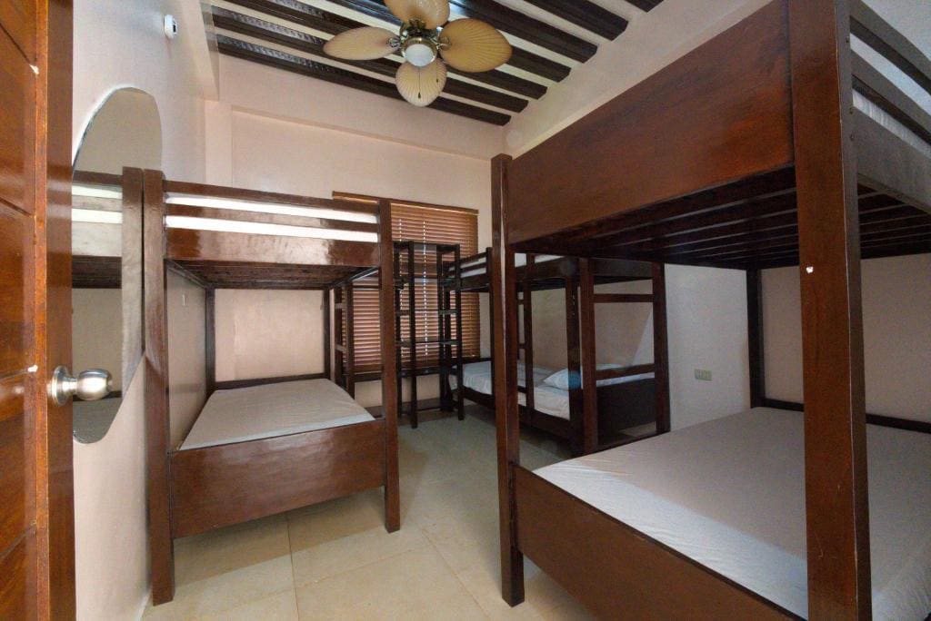 Bed in 6-Bed Mixed Dormitory Room room - Image 3