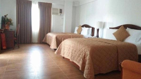 Deluxe Suite room - Image 1