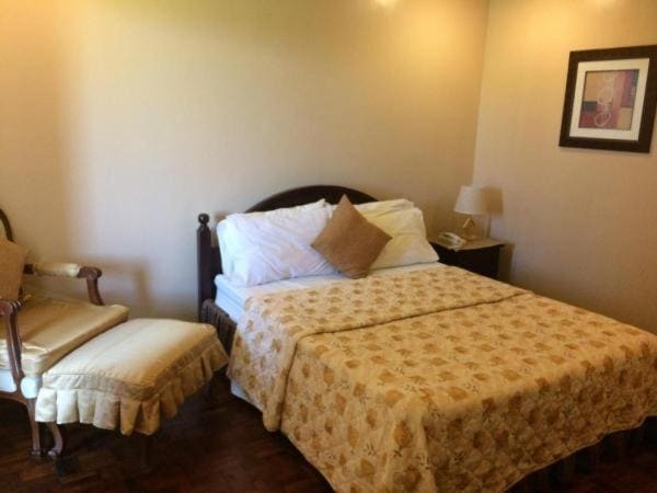 Single Room with Balcony room - Image 3