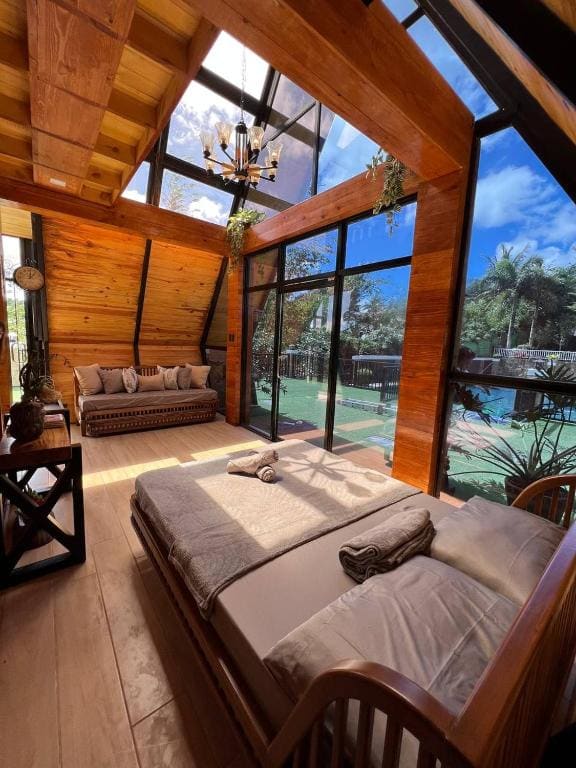 Suite with Mountain View room - Image 3