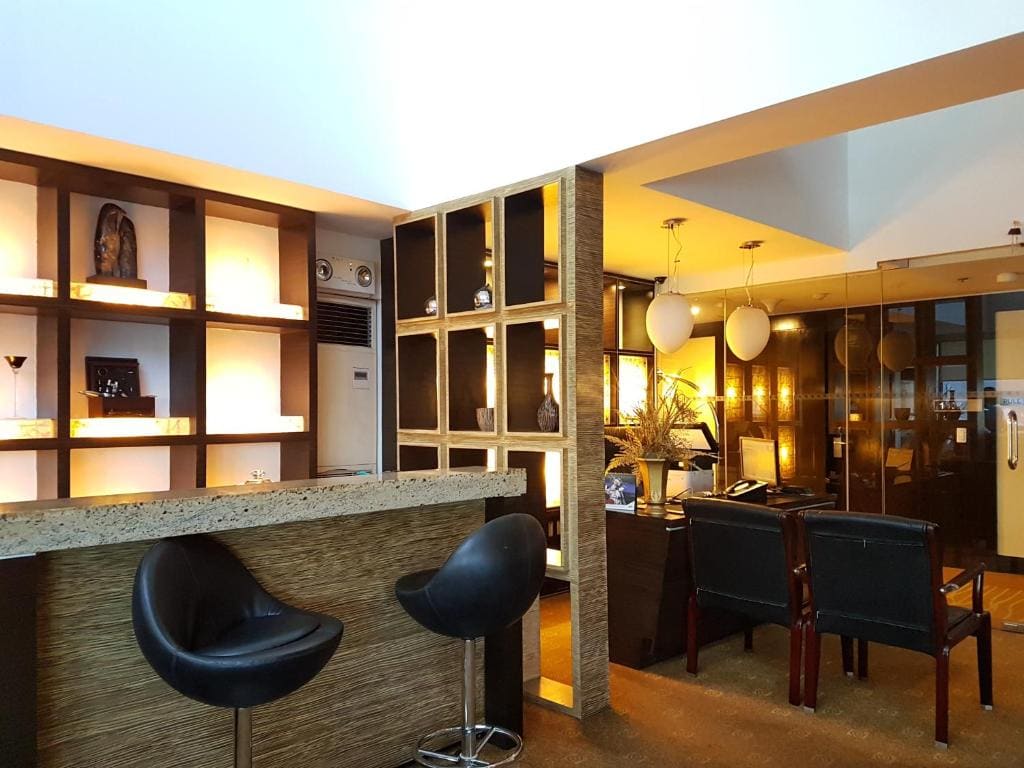 Executive Double Plus Room room - Image 2