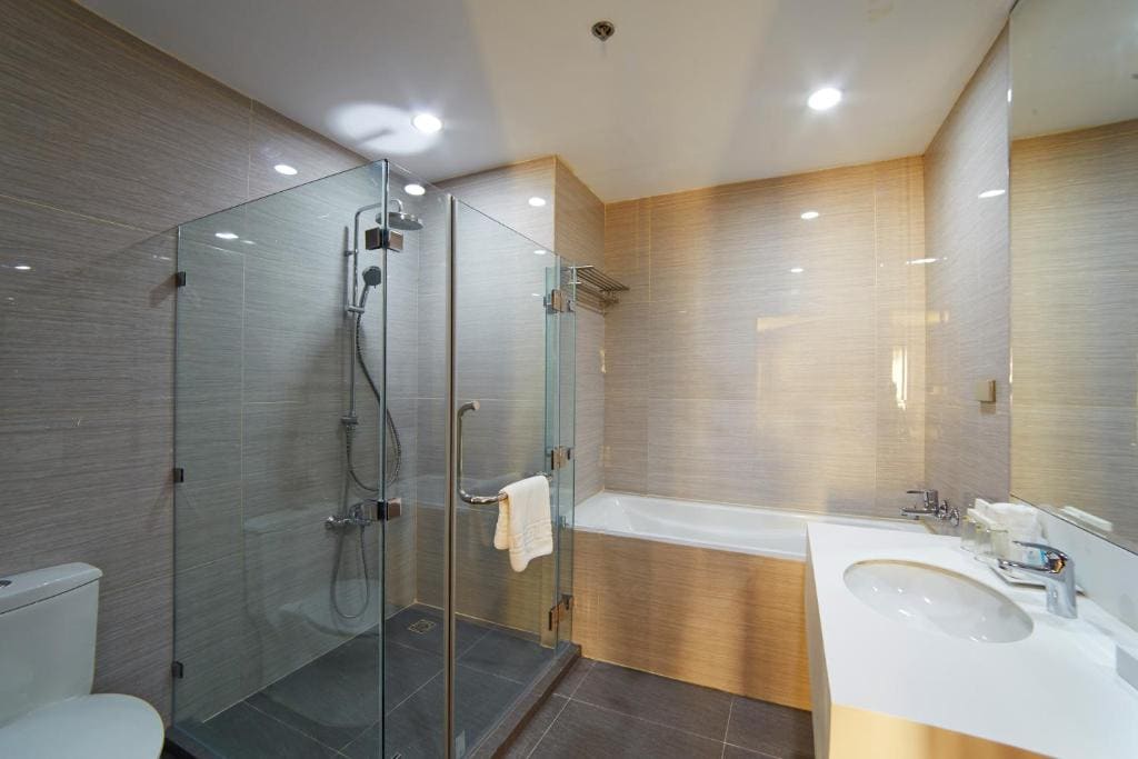 Suite with Balcony room - Image 2