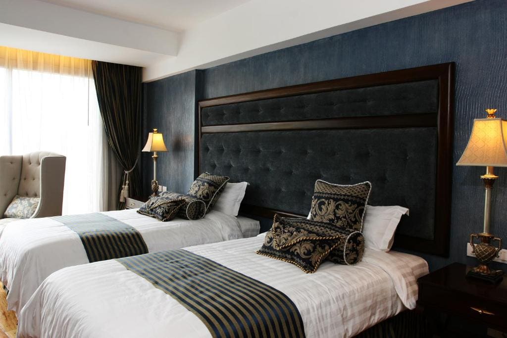 Suite room - Image 3