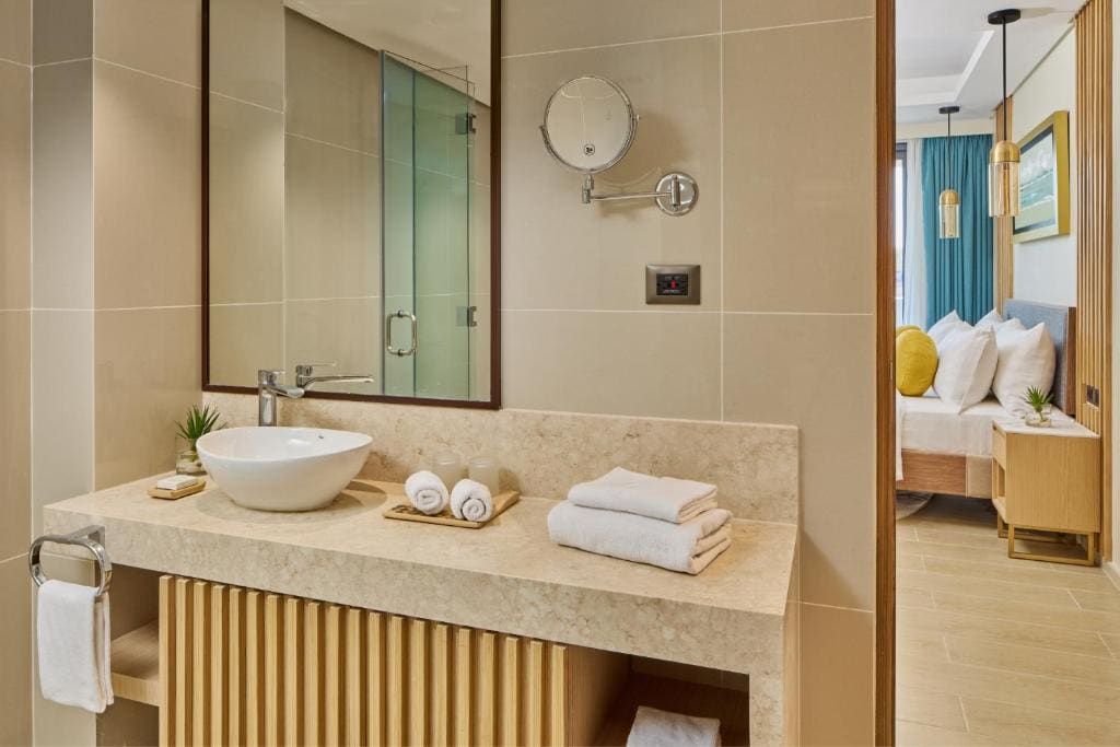 Junior Suite with Extra Space and Terrace room - Image 2