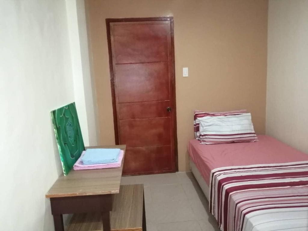 Budget Single Room room - Image 1