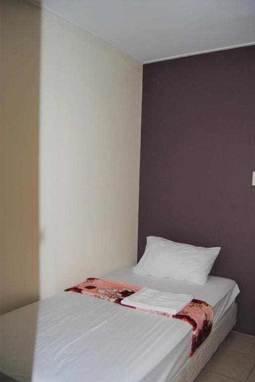 Budget Single Room room - Image 3