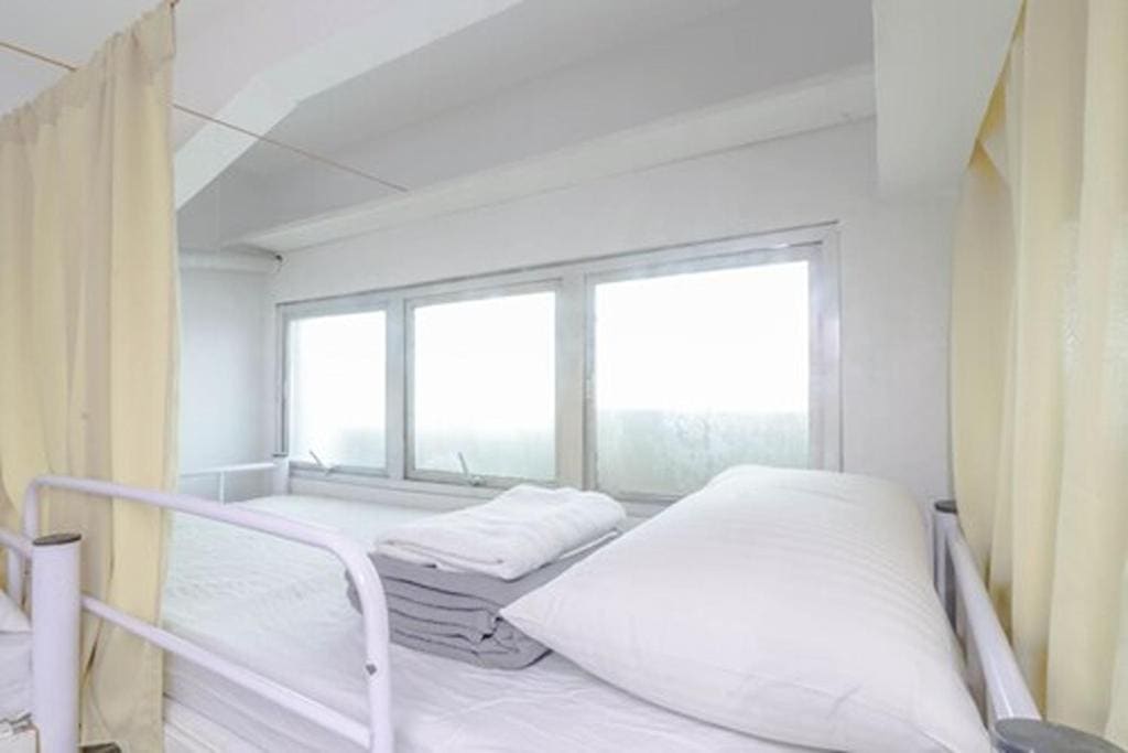 Single Bed in Female Dormitory Room room - Image 2