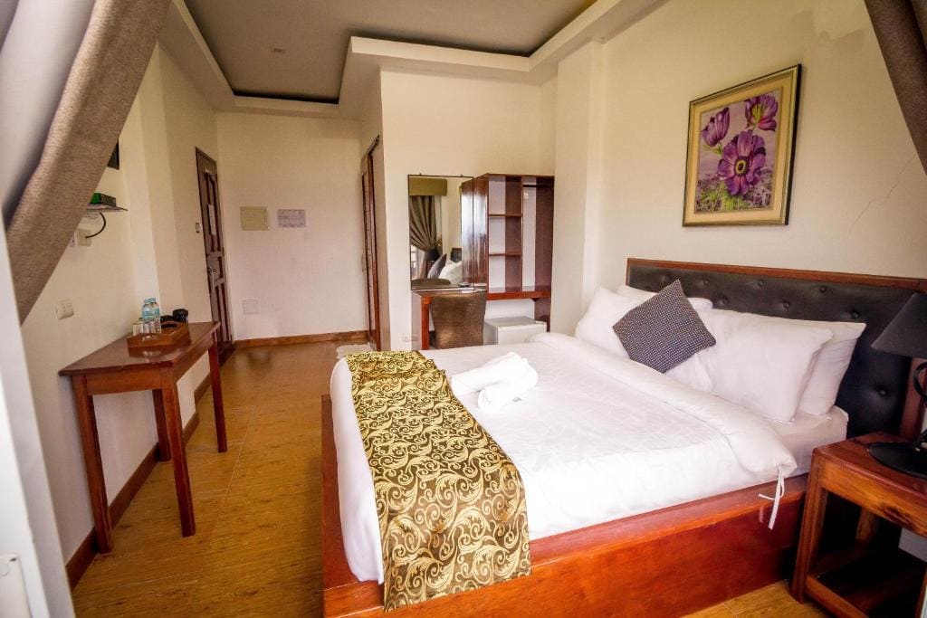Deluxe Double Room with Balcony and Sea View room - Image 1