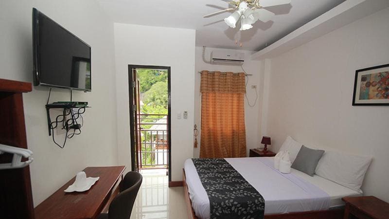 Standard Triple Room room - Image 3