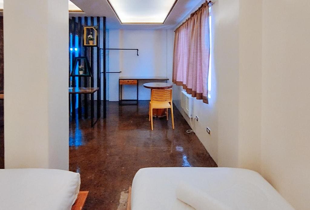Quadruple Room room - Image 2