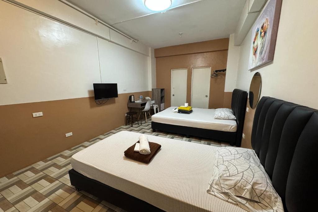Deluxe Room room - Image 3