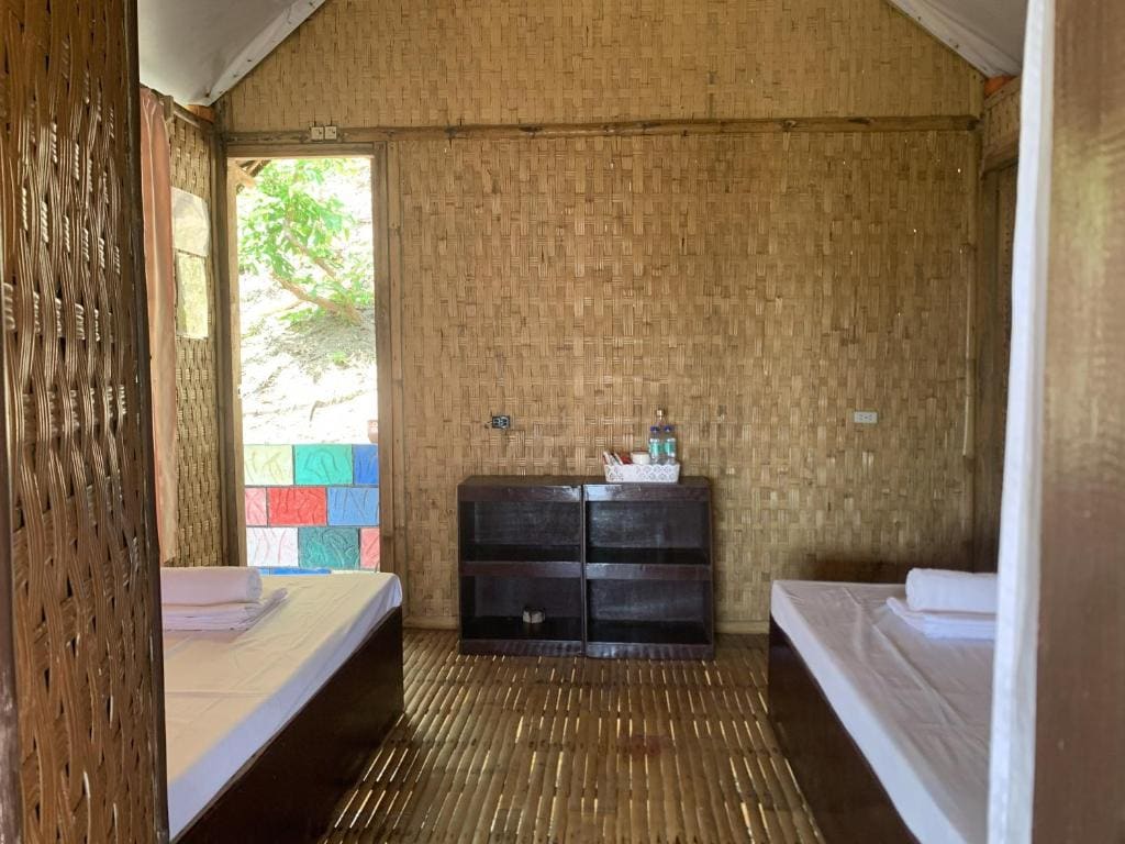 Twin Room with Sea View room - Image 3