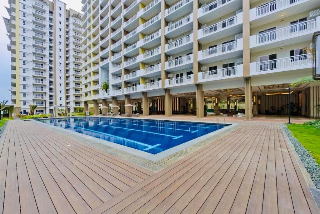 Two-Bedroom Apartment with Private Pool room - Image 3