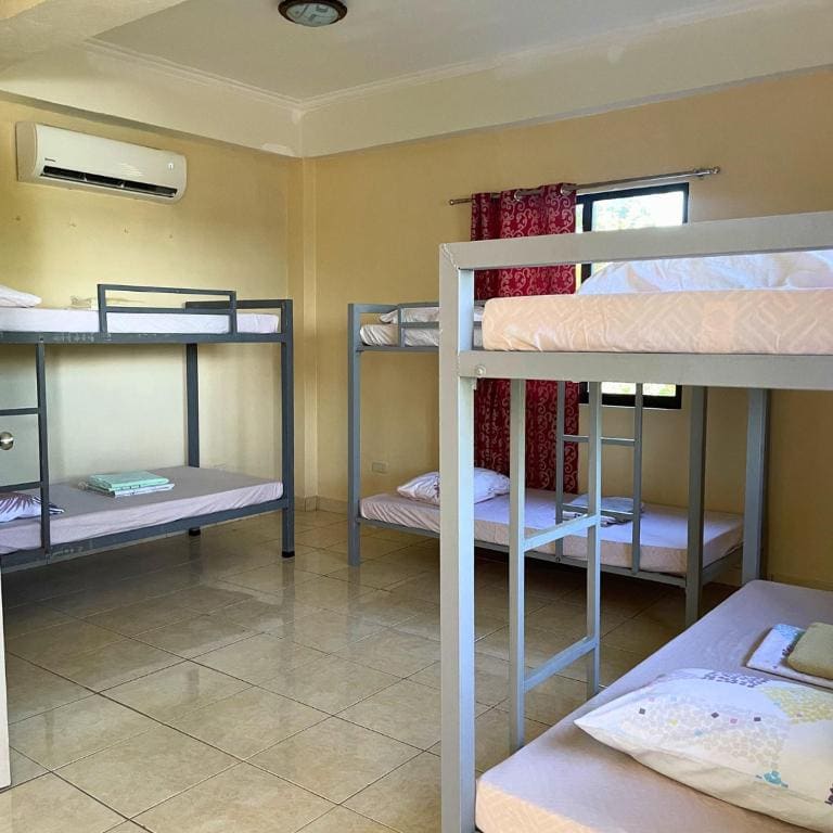 Budget Twin Room room - Image 1