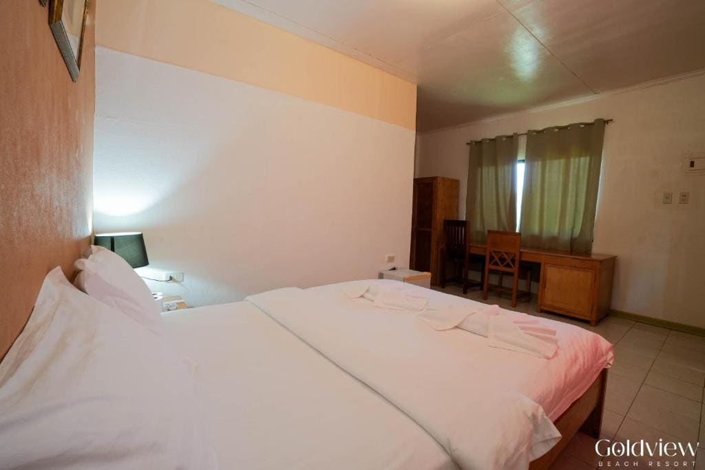 Double or Twin Room with View room - Image 3
