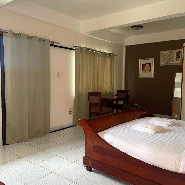 Deluxe Suite room - Image 1