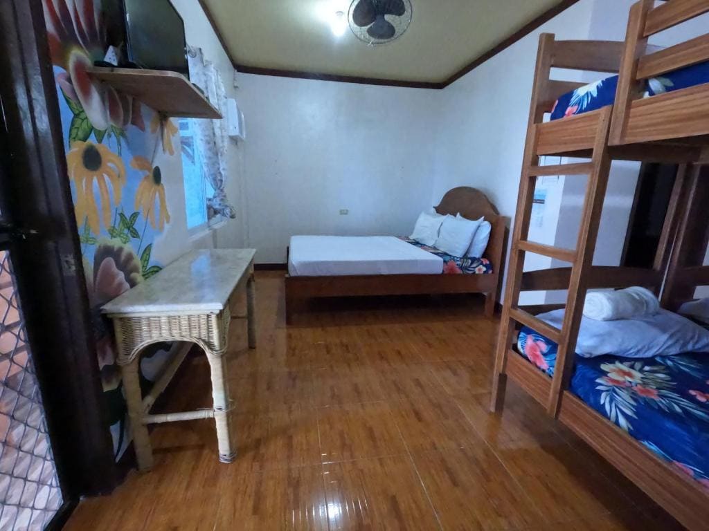 Comfort Triple Room room - Image 1