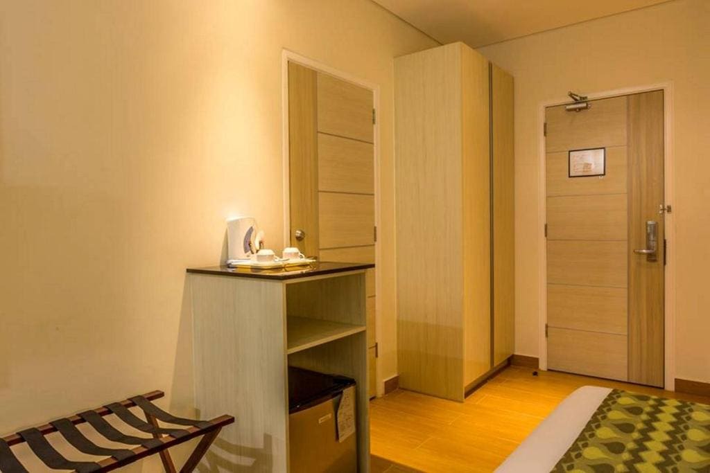Deluxe Double or Twin Room room - Image 2