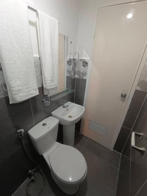 Standard Double Room room - Image 3