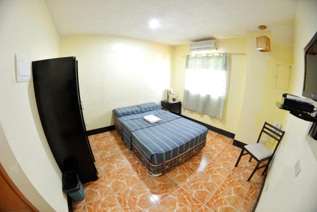 Superior Double or Twin Room room - Image 3