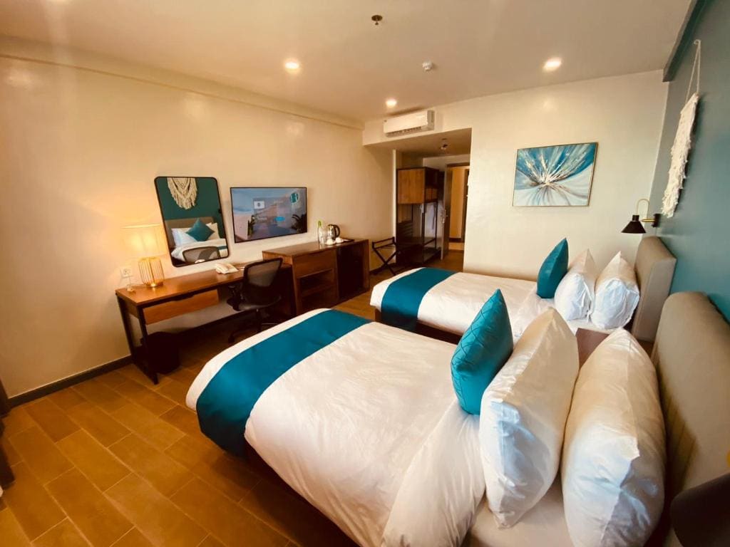 Superior Double or Twin Room room - Image 2