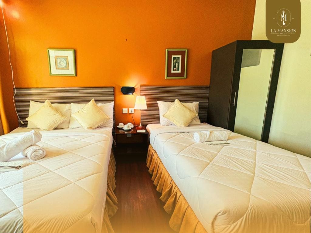 Standard Triple Room room - Image 1