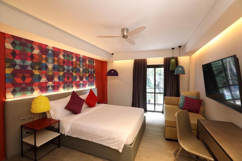 Premiere with Balcony room - Image 2